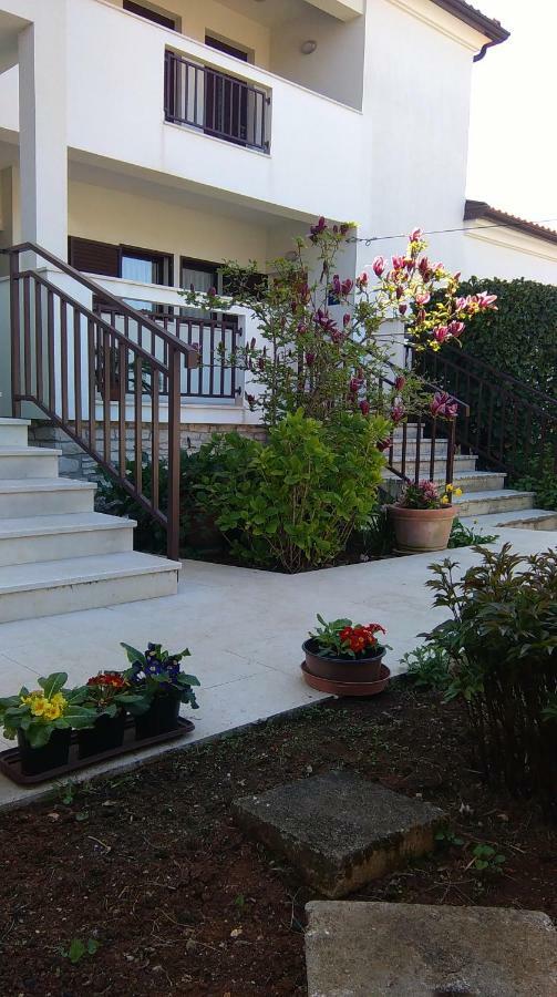 Stella Marina Apartment Umag Ngoại thất bức ảnh